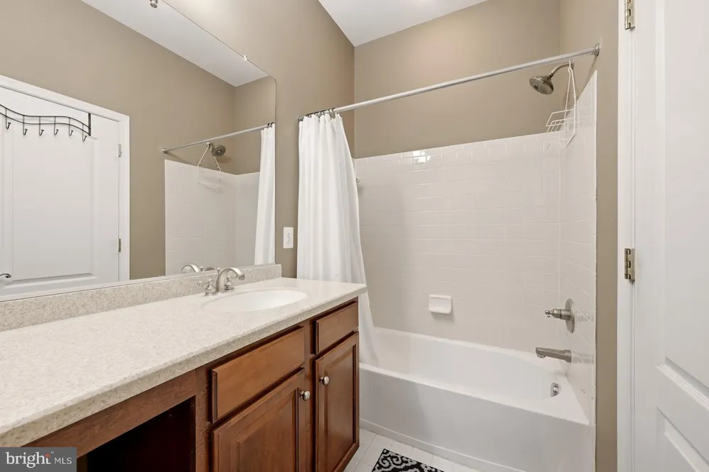 22017 DILWORTH SQUARE Broadlands, VA 20148