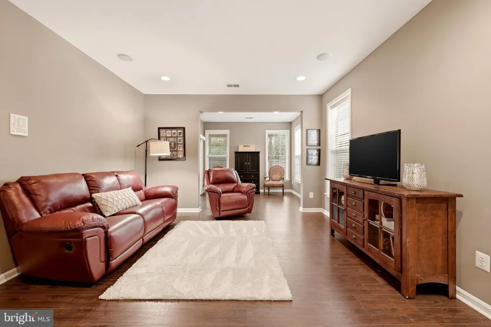 22017 DILWORTH SQUARE Broadlands, VA 20148