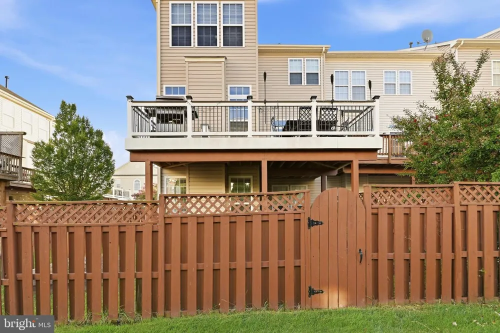 22017 DILWORTH SQUARE Broadlands, VA 20148