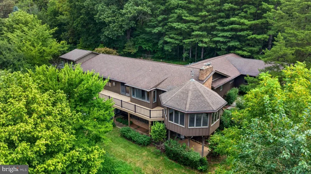 4513 TIMBERY DRIVE Jefferson, MD 21755