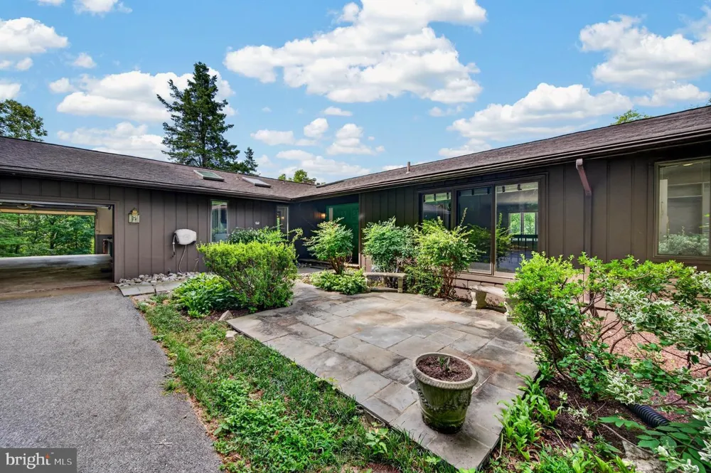 4513 TIMBERY DRIVE Jefferson, MD 21755