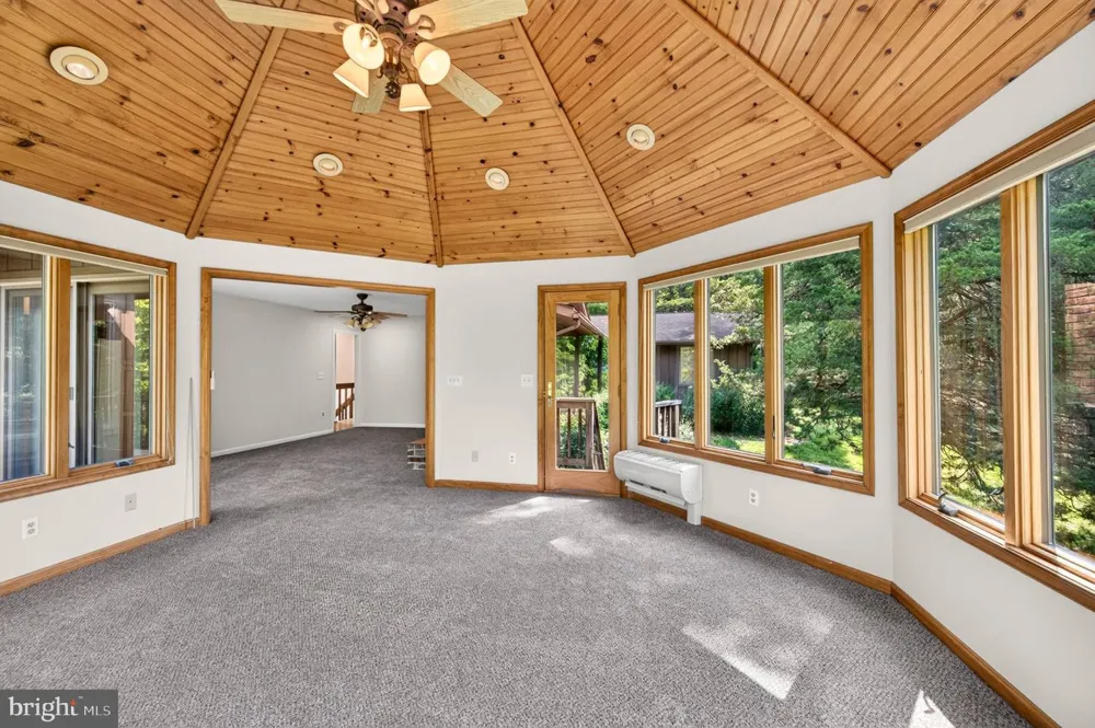 4513 TIMBERY DRIVE Jefferson, MD 21755