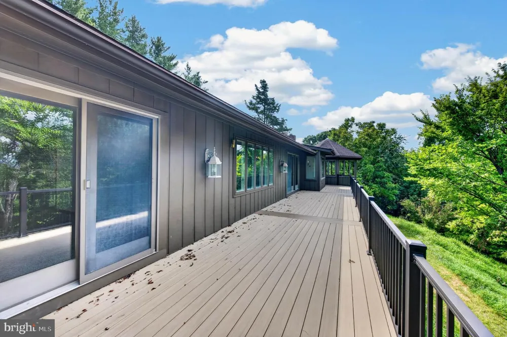 4513 TIMBERY DRIVE Jefferson, MD 21755