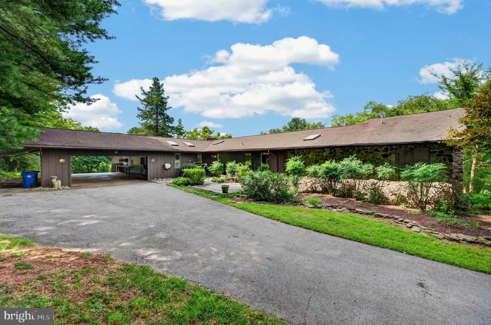4513 TIMBERY DRIVE Jefferson, MD 21755
