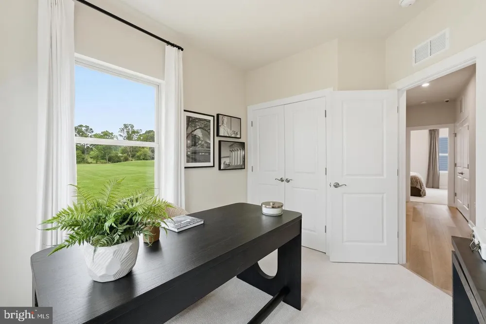 46325 CRANSTON STREET Potomac Falls, VA 20165
