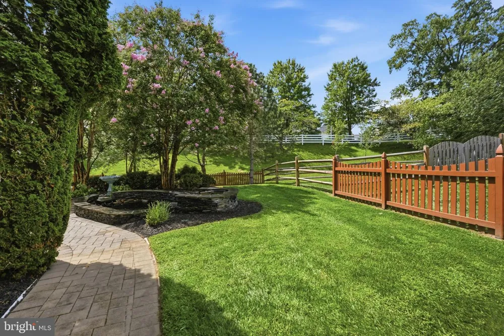 42831 DELPHINIUM CIRCLE Leesburg, VA 20176