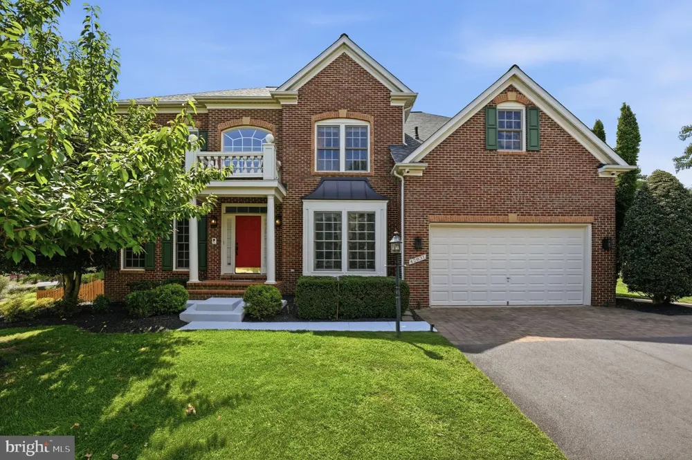 42831 DELPHINIUM CIRCLE Leesburg, VA 20176
