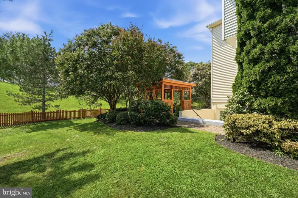 42831 DELPHINIUM CIRCLE Leesburg, VA 20176