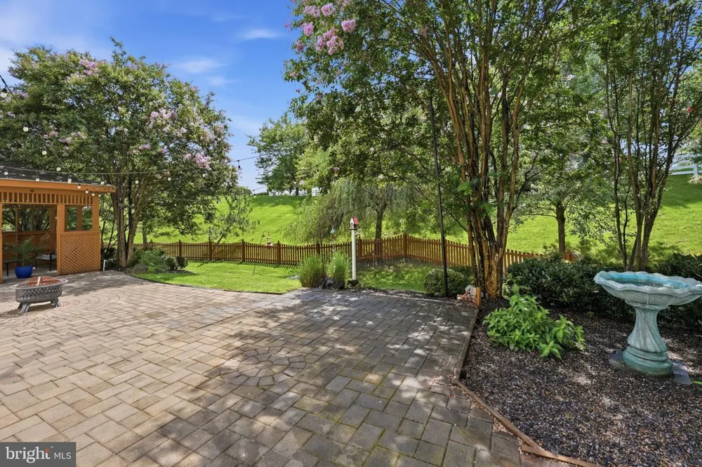 42831 DELPHINIUM CIRCLE Leesburg, VA 20176