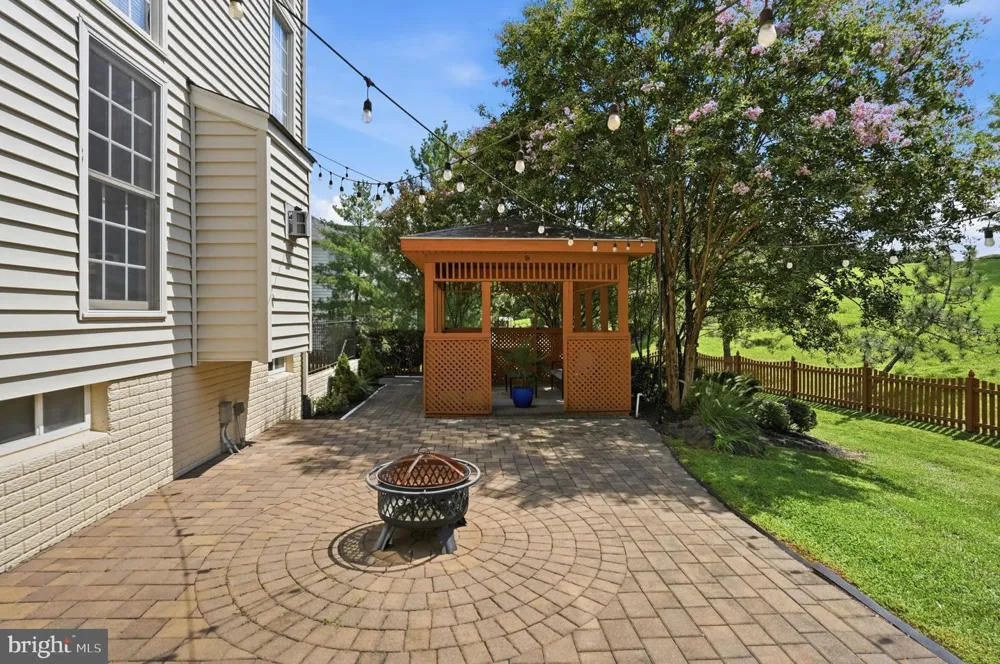 42831 DELPHINIUM CIRCLE Leesburg, VA 20176