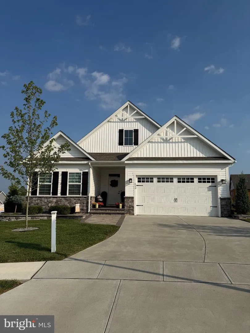 213 NIXON COURT Swedesboro, NJ 08085