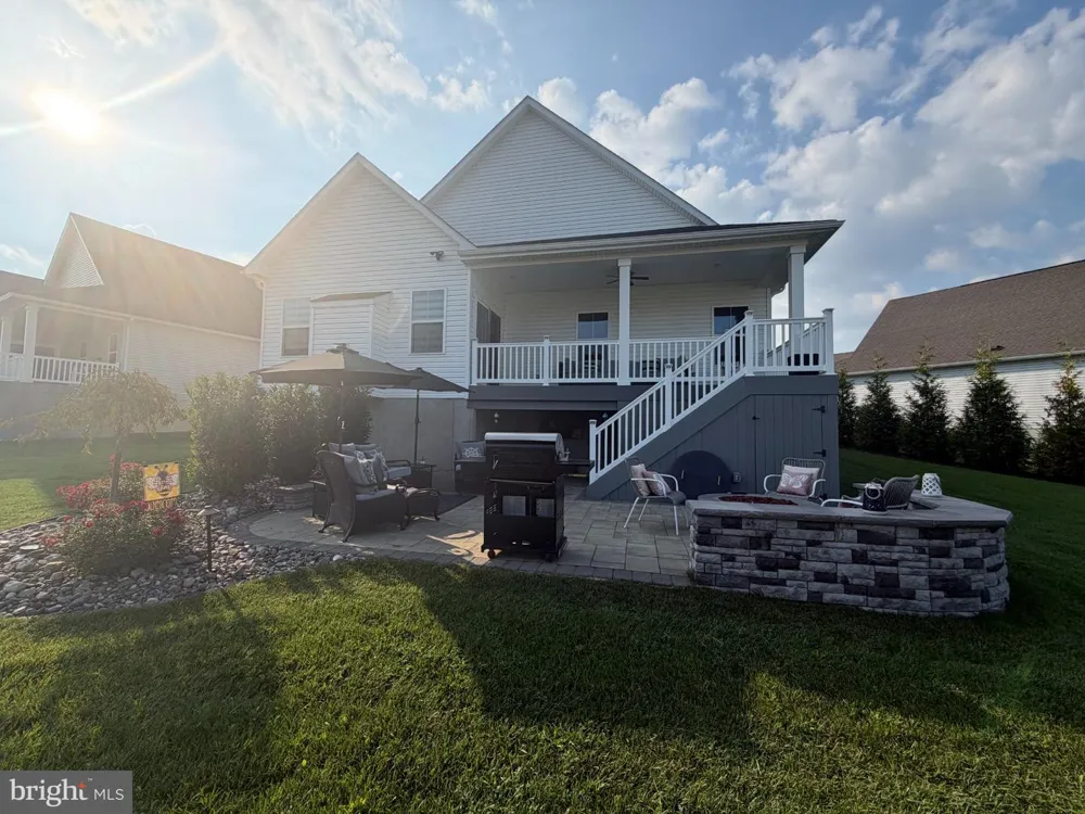 213 NIXON COURT Swedesboro, NJ 08085