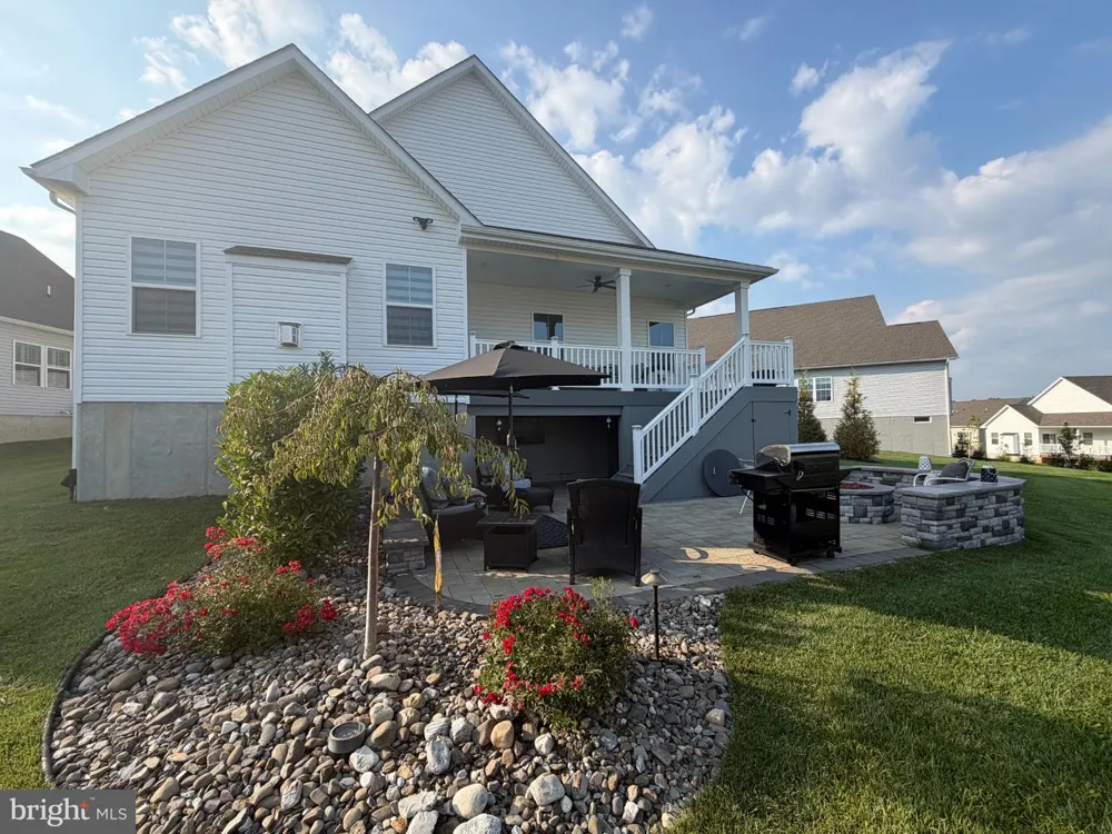 213 NIXON COURT Swedesboro, NJ 08085