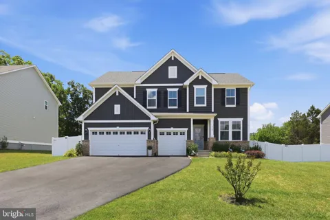 612 PLAINVIEW DRIVE