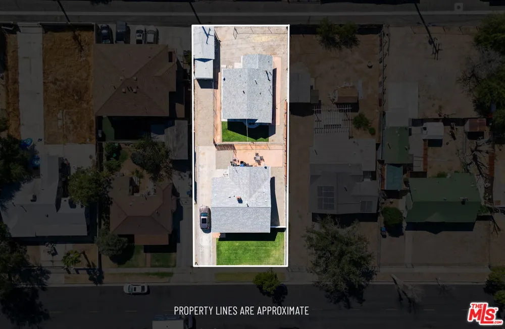44619 Beech Avenue Lancaster, CA 93534