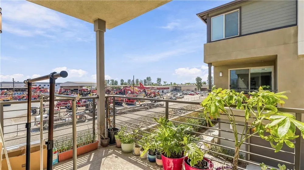 1570 Topeka Avenue #8 Placentia, CA 92870