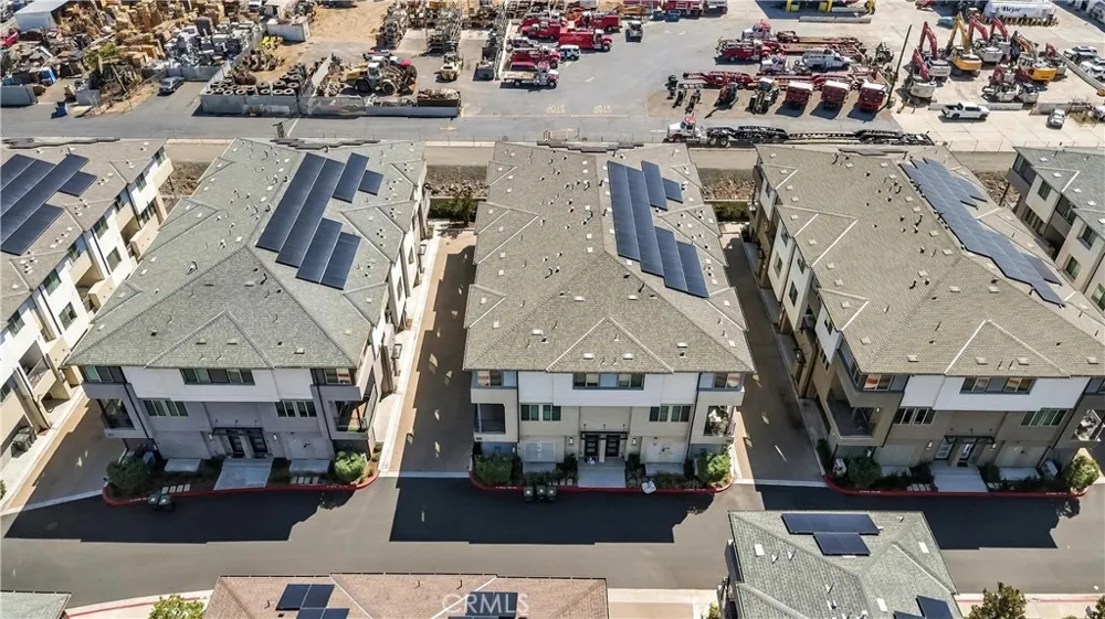 1570 Topeka Avenue #8 Placentia, CA 92870