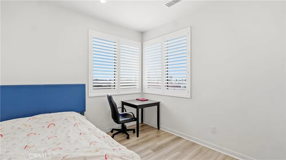 1570 Topeka Avenue #8 Placentia, CA 92870