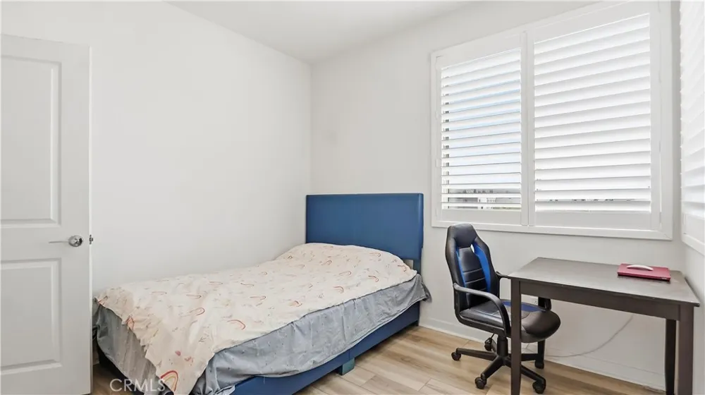 1570 Topeka Avenue #8 Placentia, CA 92870