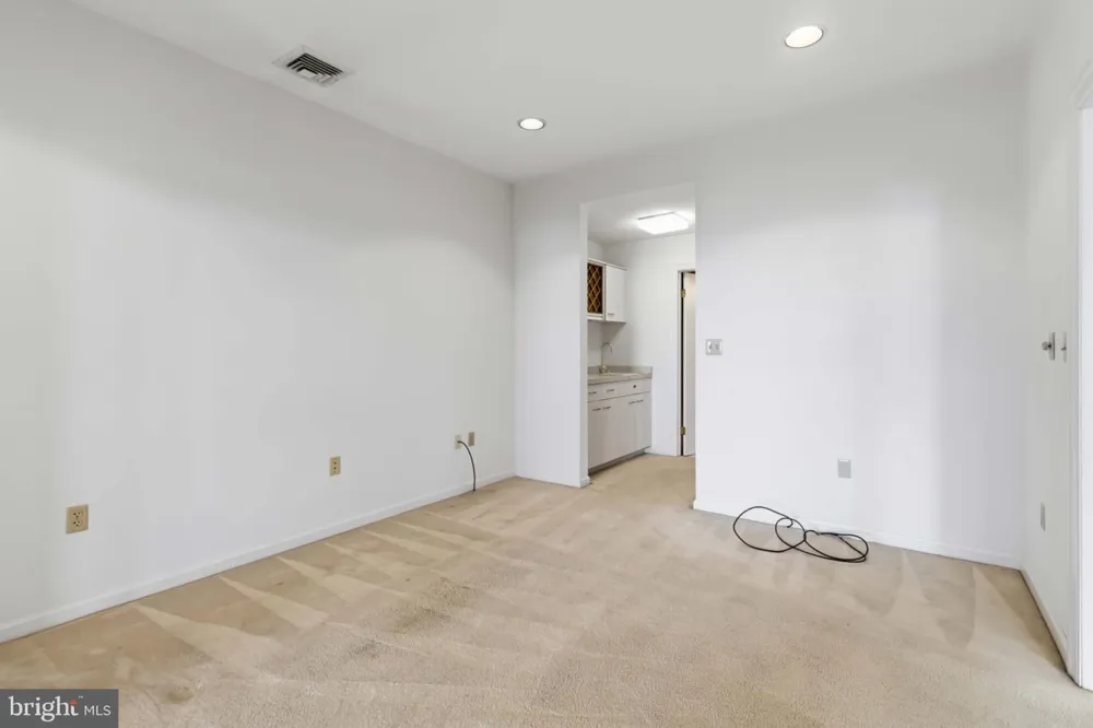 1140 WATERFORD Camp Hill, PA 17011