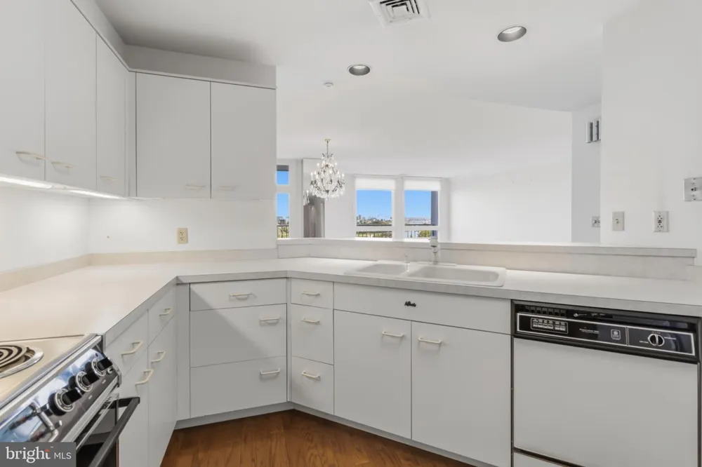 1140 WATERFORD Camp Hill, PA 17011