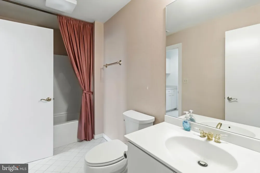 1140 WATERFORD Camp Hill, PA 17011