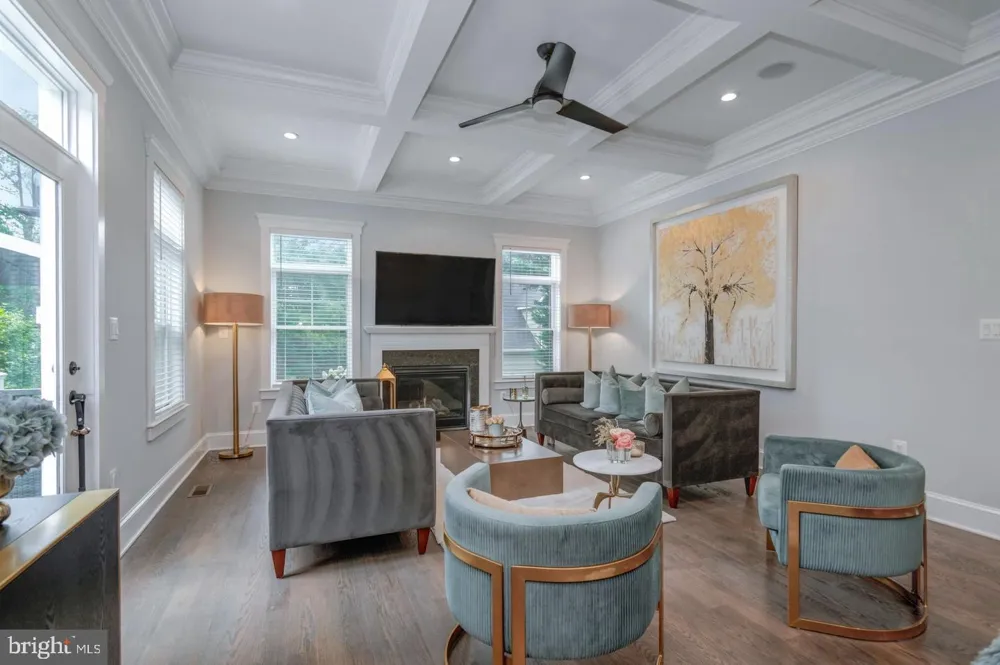 10704 WARWICK AVENUE #A Fairfax, VA 22030