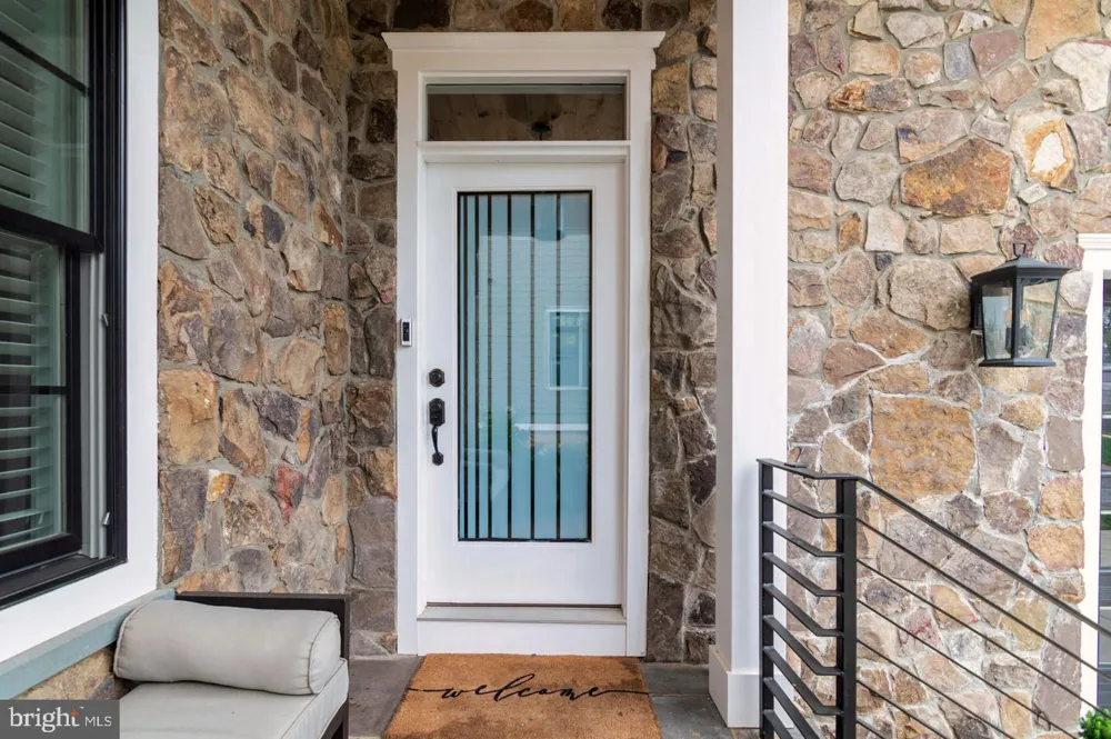 10704 WARWICK AVENUE #A Fairfax, VA 22030
