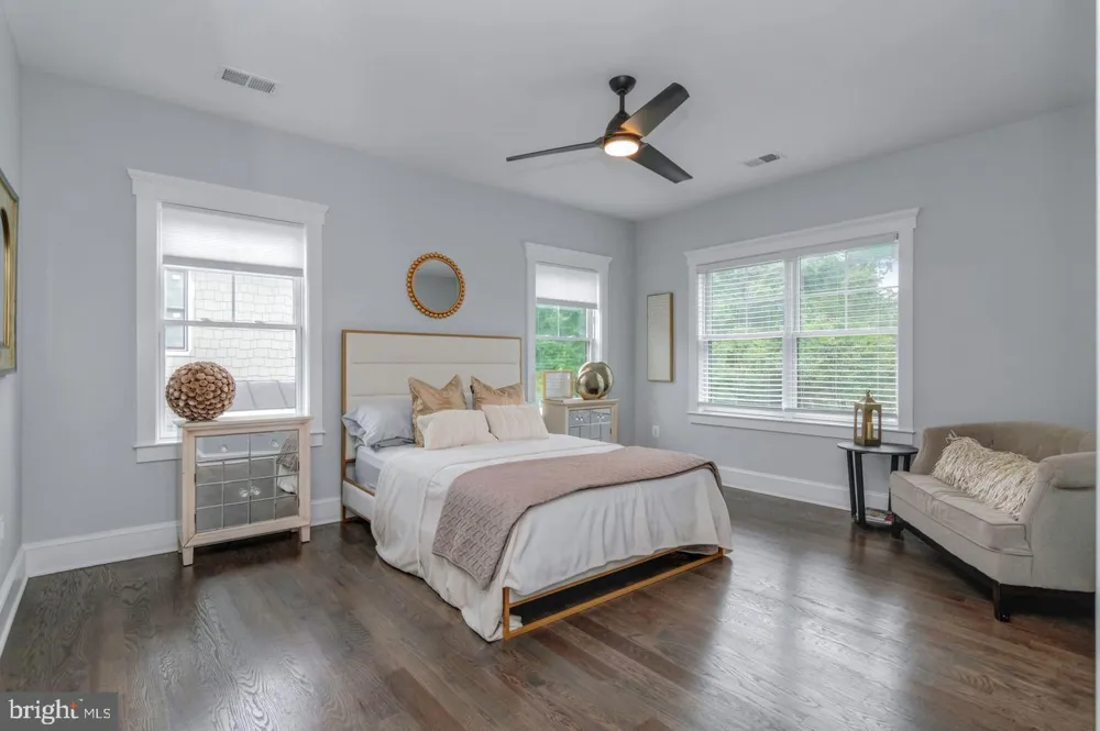 10704 WARWICK AVENUE #A Fairfax, VA 22030