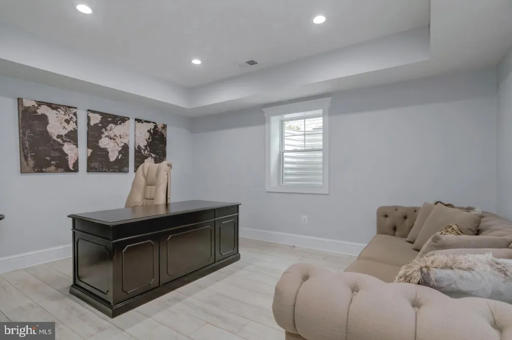10704 WARWICK AVENUE #A Fairfax, VA 22030
