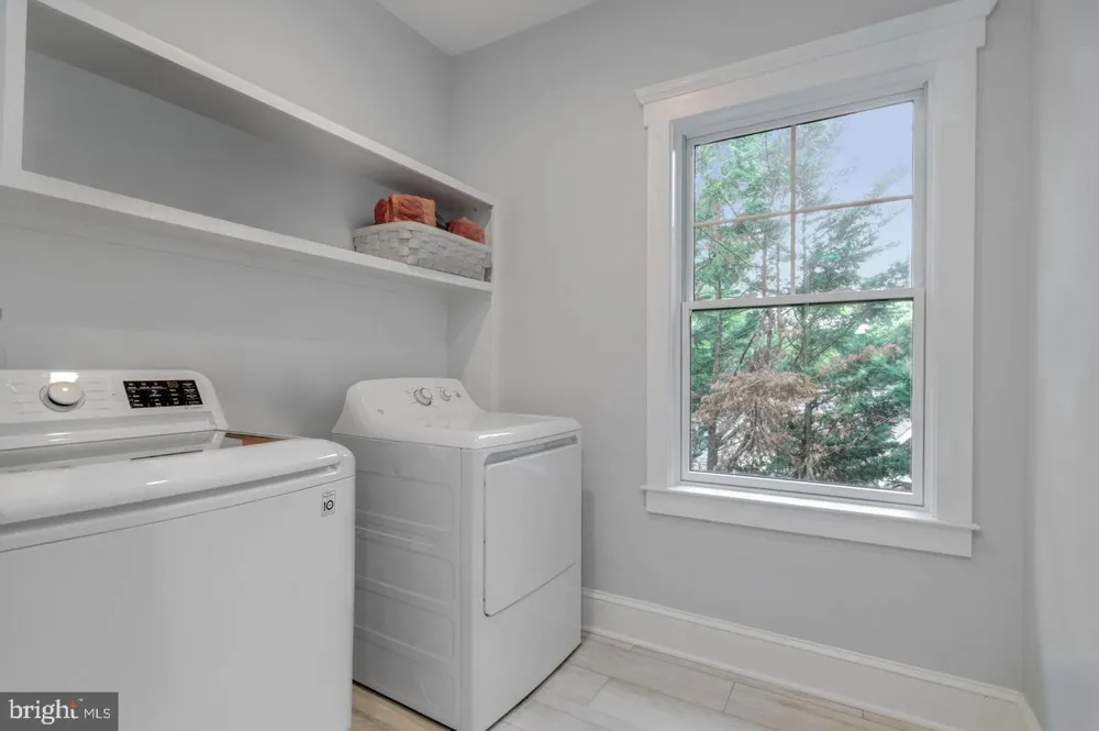 10704 WARWICK AVENUE #A Fairfax, VA 22030