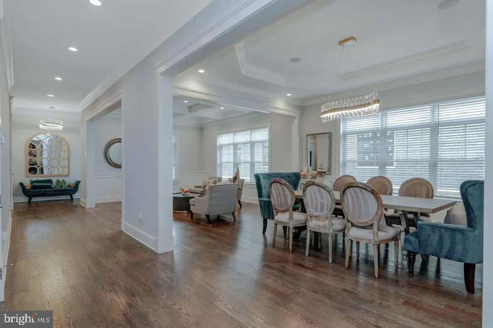 10704 WARWICK AVENUE #A Fairfax, VA 22030