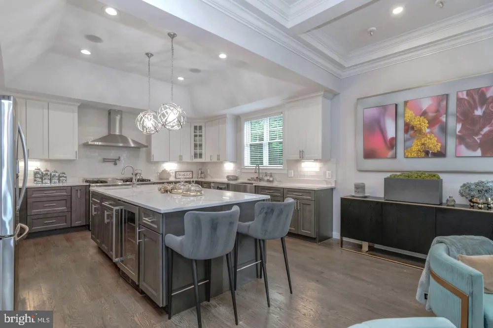 10704 WARWICK AVENUE #A Fairfax, VA 22030
