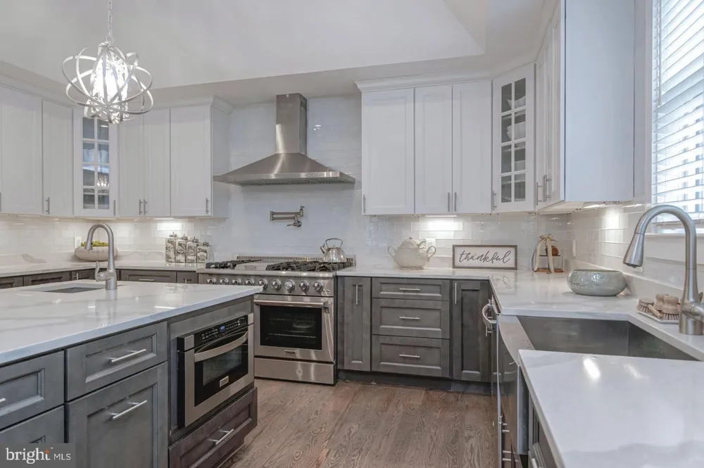 10704 WARWICK AVENUE #A Fairfax, VA 22030