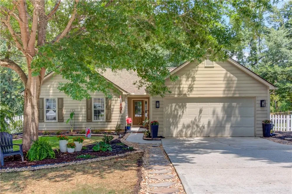 1023 Laurel Green Lane Sugar Hill, GA 30518