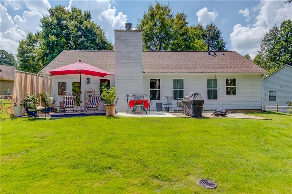 1023 Laurel Green Lane Sugar Hill, GA 30518
