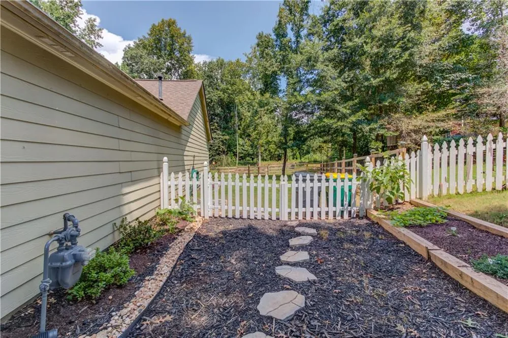 1023 Laurel Green Lane Sugar Hill, GA 30518