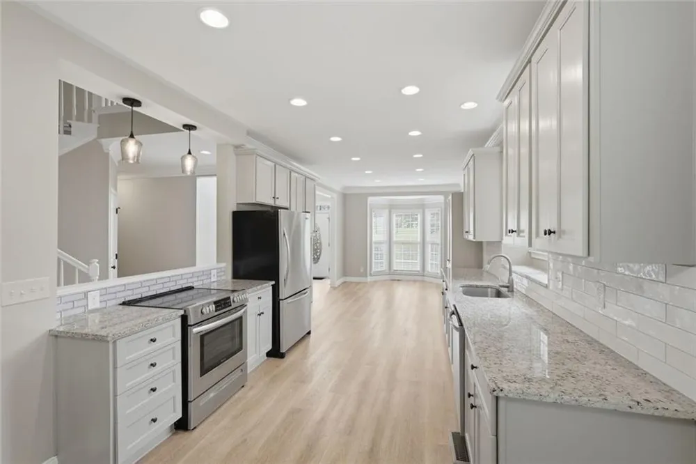6353 Chestnut Parkway Flowery Branch, GA 30542