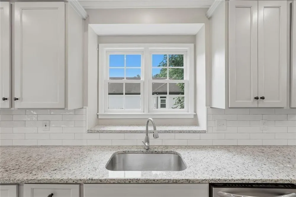 6353 Chestnut Parkway Flowery Branch, GA 30542