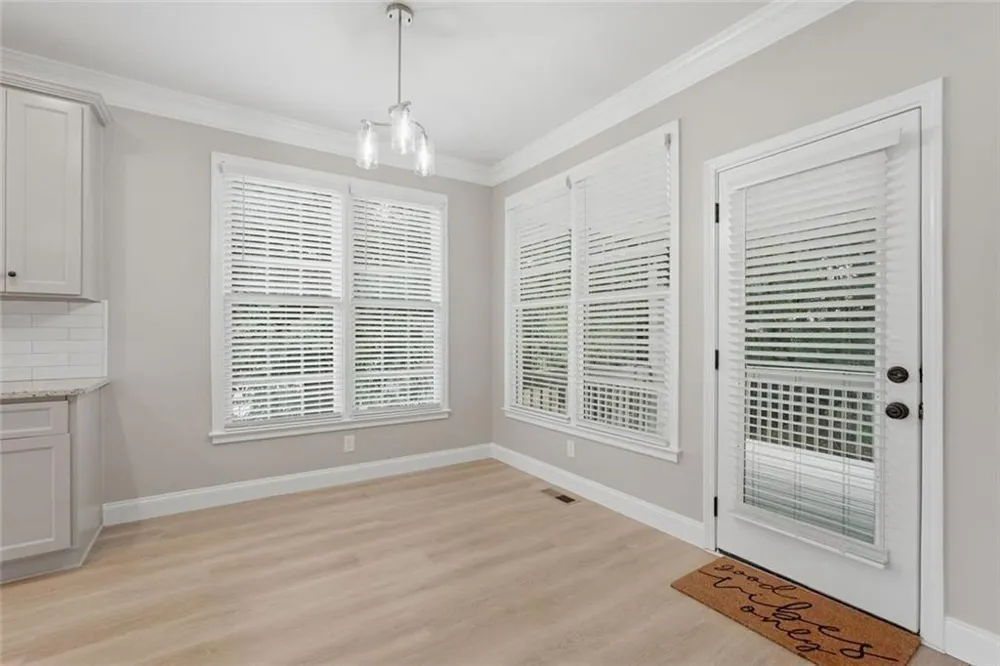 6353 Chestnut Parkway Flowery Branch, GA 30542
