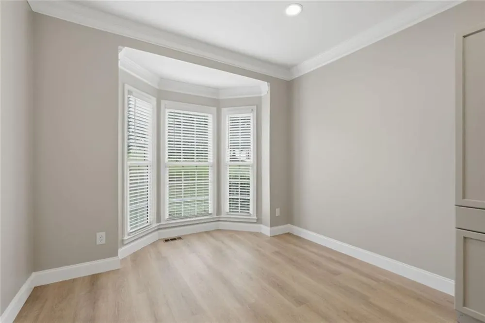 6353 Chestnut Parkway Flowery Branch, GA 30542