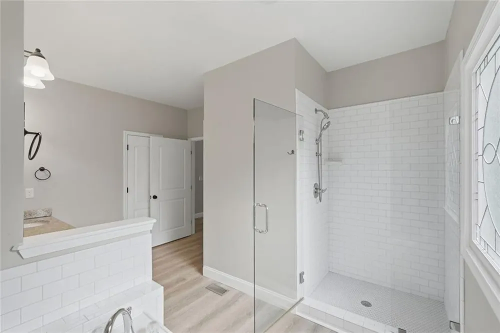 6353 Chestnut Parkway Flowery Branch, GA 30542