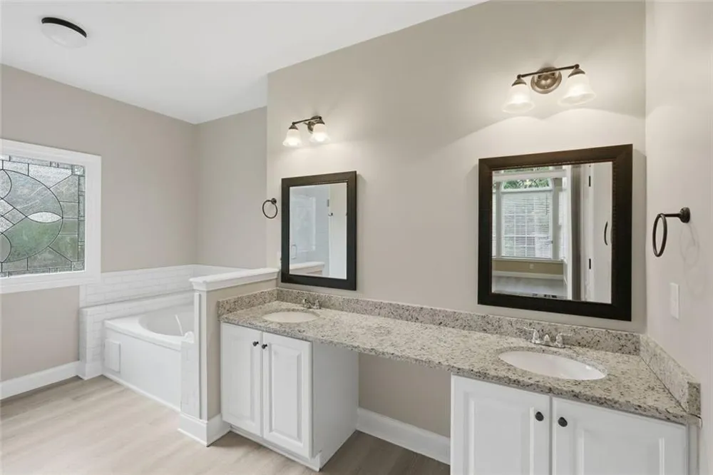 6353 Chestnut Parkway Flowery Branch, GA 30542