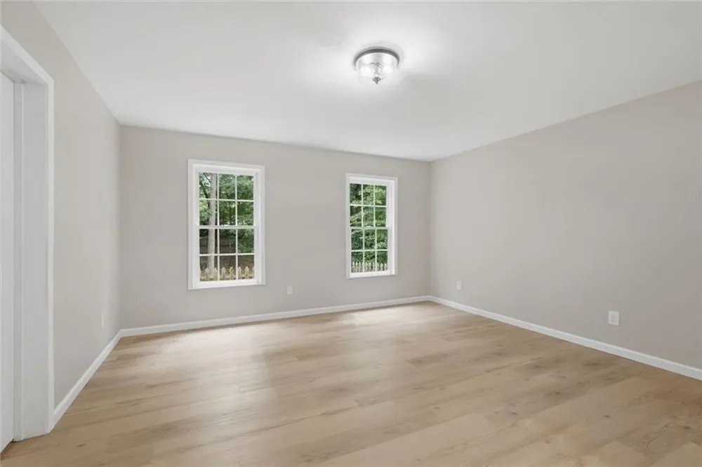 6353 Chestnut Parkway Flowery Branch, GA 30542