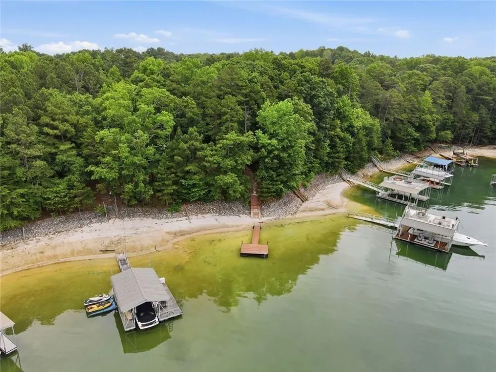 6353 Chestnut Parkway Flowery Branch, GA 30542