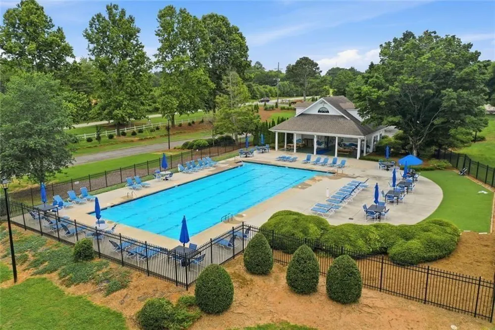 6353 Chestnut Parkway Flowery Branch, GA 30542