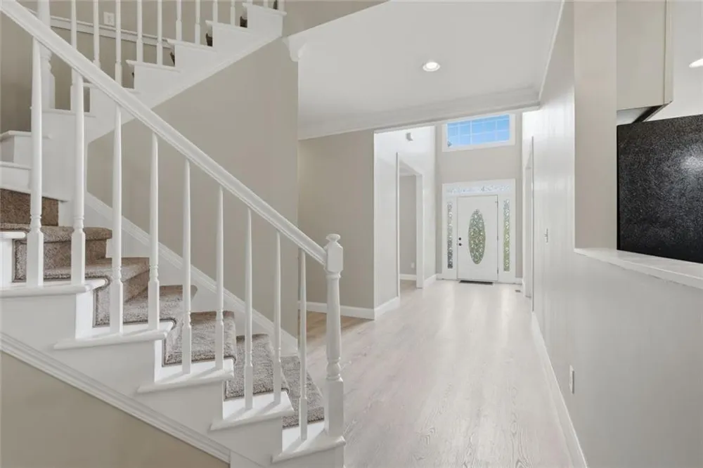 6353 Chestnut Parkway Flowery Branch, GA 30542