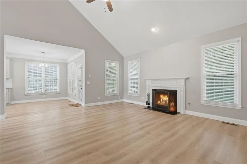 6353 Chestnut Parkway Flowery Branch, GA 30542