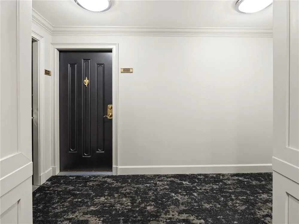 2870 Pharr Court South NW #2602 Atlanta, GA 30305
