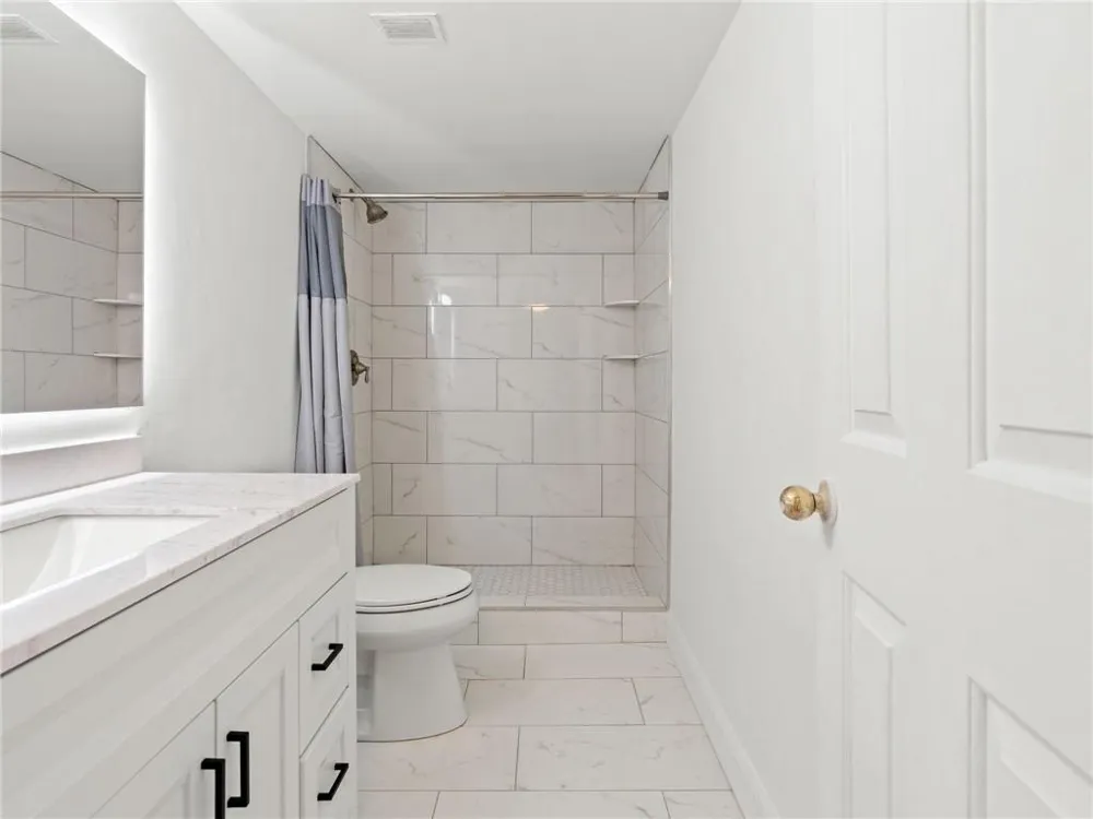 2870 Pharr Court South NW #2602 Atlanta, GA 30305